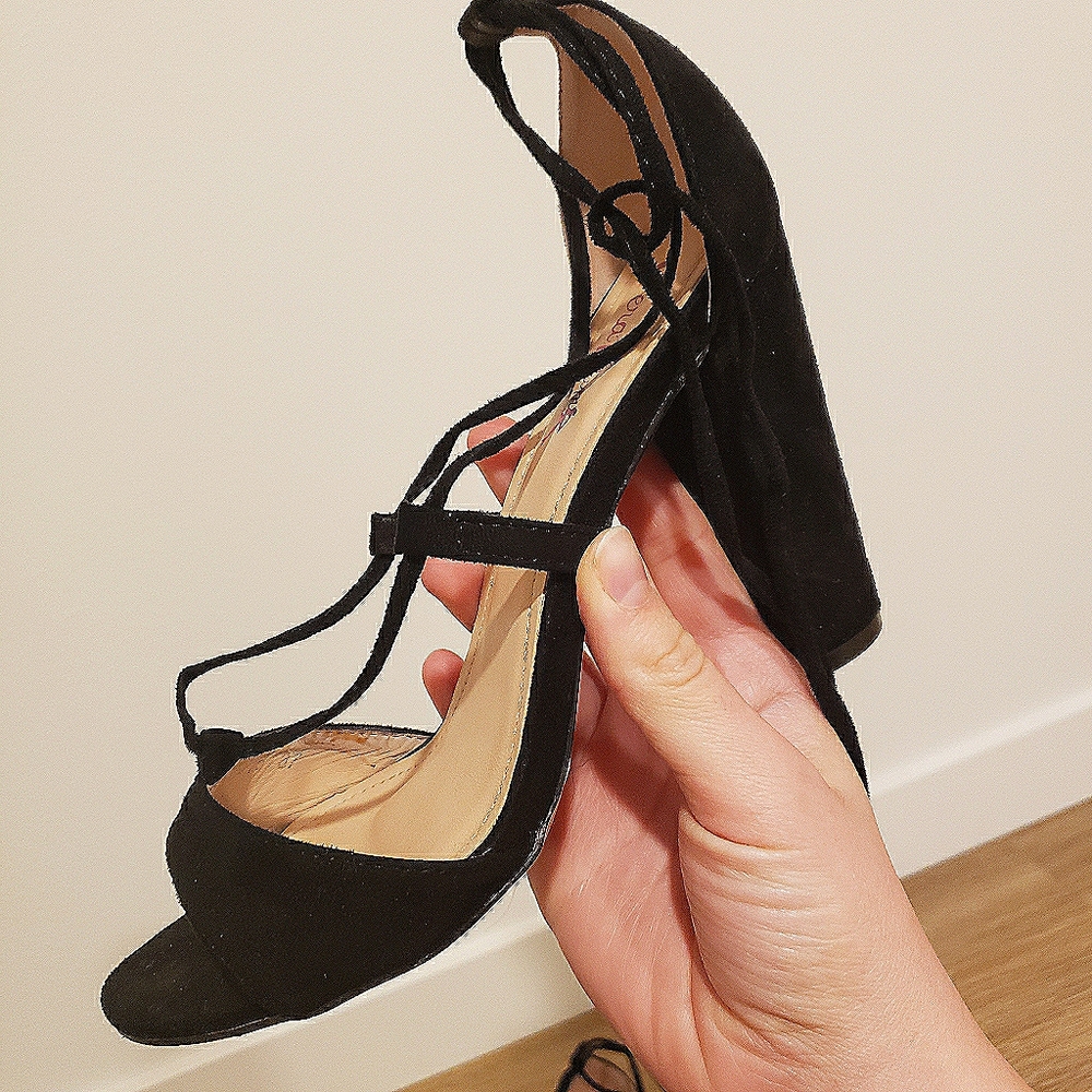 Chamois leather Strappy Stiletto Sandals👠 - Picture 8 of 14